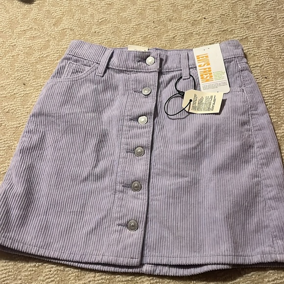 Levi's Button Down 5 pocket corduroy Mini Skirt - Picture 5 of 6